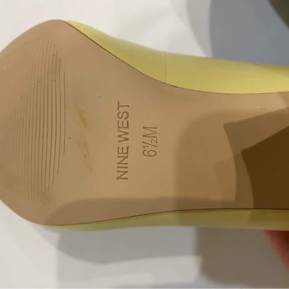 Yellow Block Heel Nine West Cara Pump Heels (Women’s 6.5) - Picture 9 of 12
